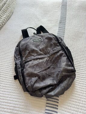 Dakine Packable Backpack. 20 L.